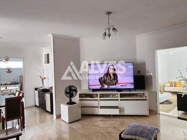 CASA para Compra em Feira de Santana - 2