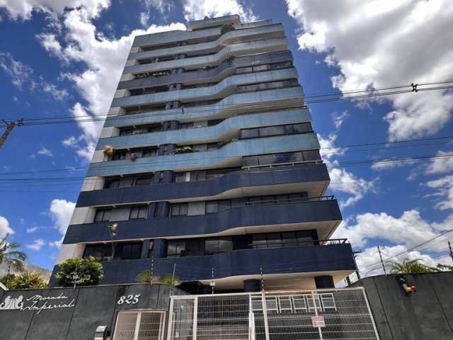 APARTAMENTO para Compra em Feira de Santana - 2