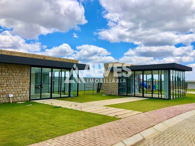 CASA EM CONDOMÍNIO para Compra em Feira de Santana - 4