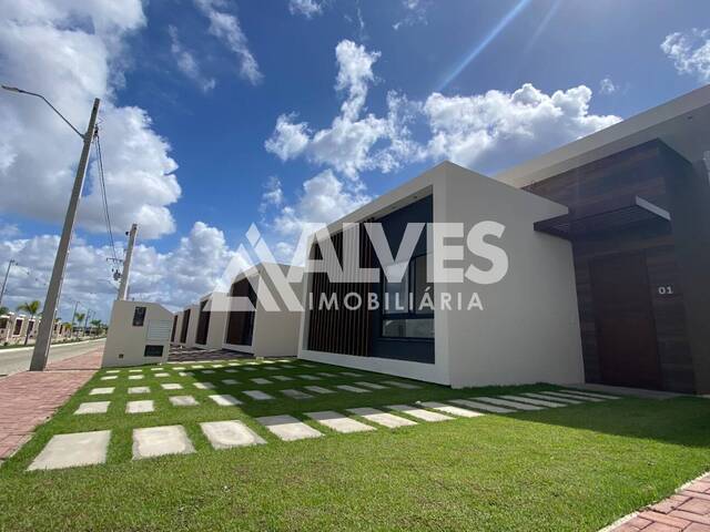 CASA EM CONDOMÍNIO para Compra em Feira de Santana - 2