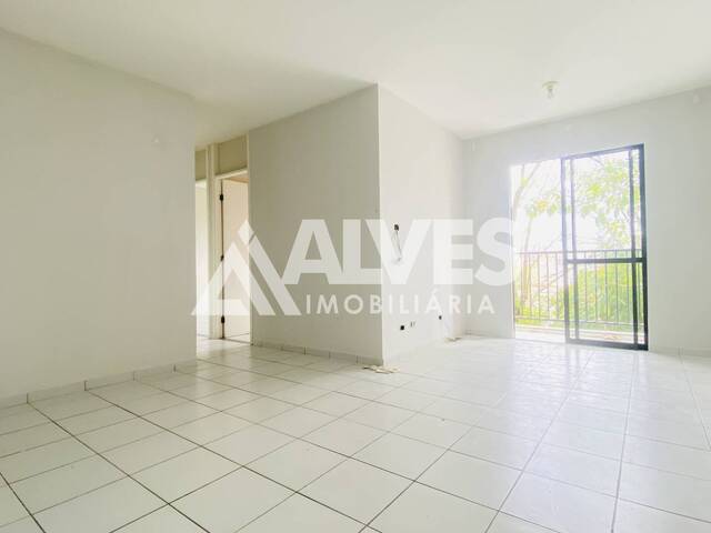 APARTAMENTO para Compra em Feira de Santana - 3