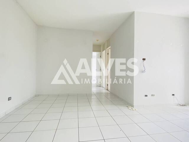 APARTAMENTO para Compra em Feira de Santana - 5