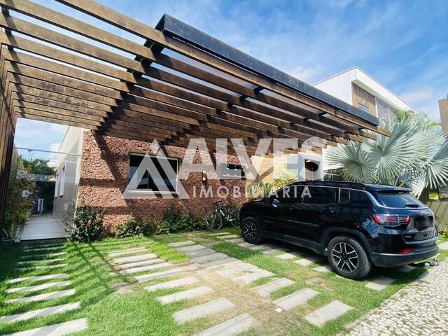 CASA EM CONDOMÍNIO para Compra em Feira de Santana - 2