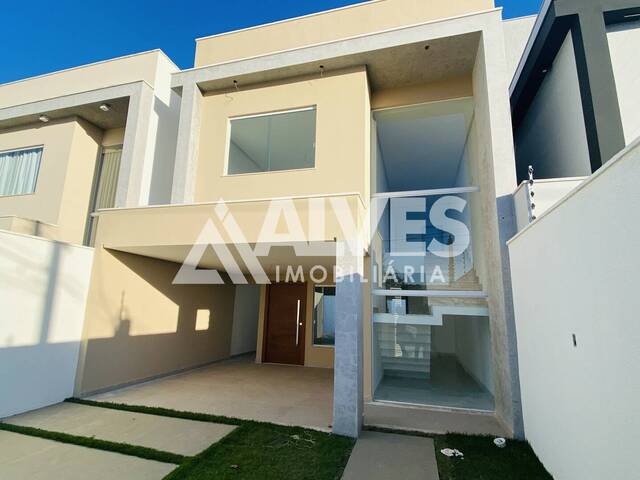 CASA para Compra em Feira de Santana - 2