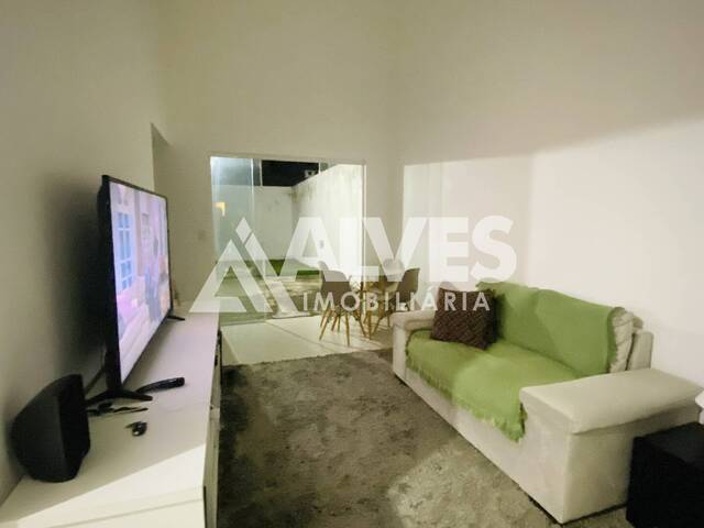 CASA EM CONDOMÍNIO para Compra em Feira de Santana - 4