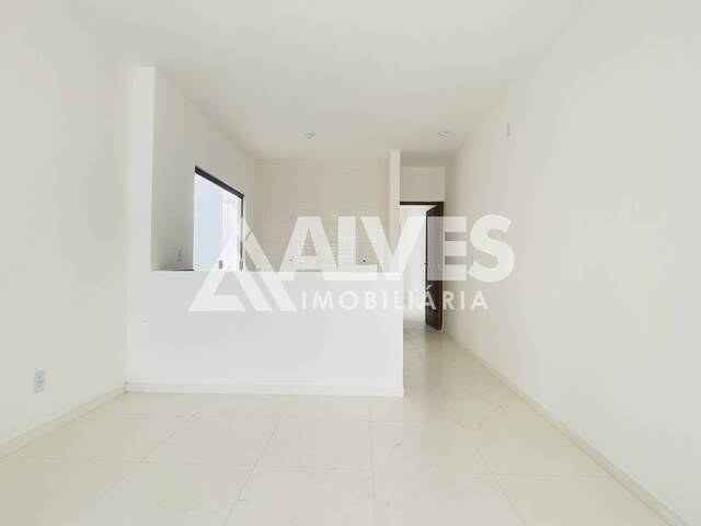 CASA para Compra em Feira de Santana - 4