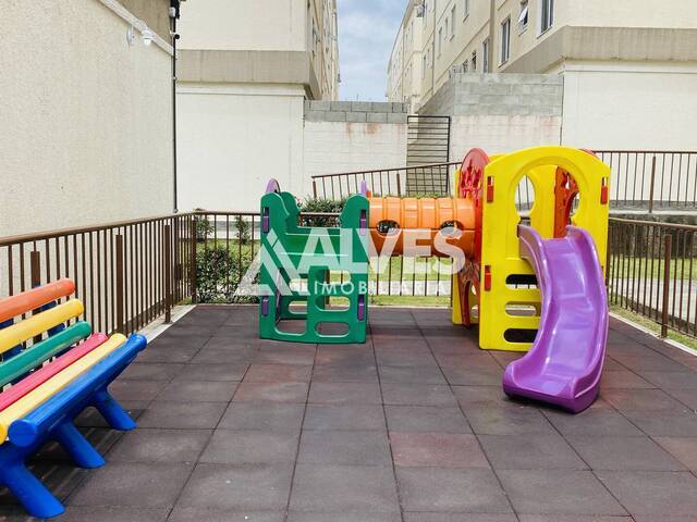 APARTAMENTO para Compra em Feira de Santana - 4