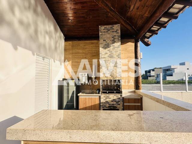 CASA EM CONDOMÍNIO para Compra em Feira de Santana - 4