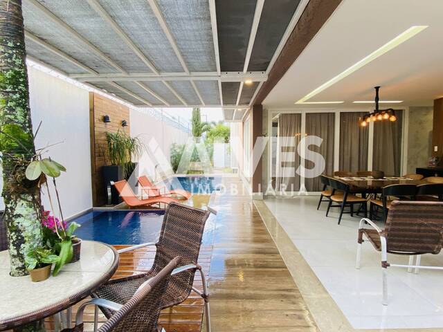 CASA EM CONDOMÍNIO para Compra em Feira de Santana - 2