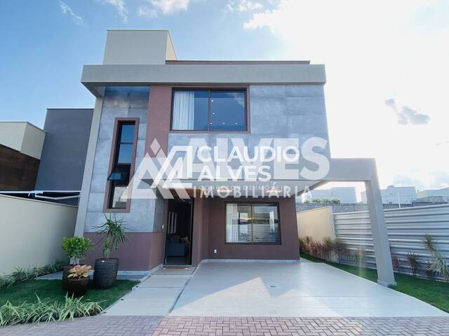 CASA EM CONDOMÍNIO para Compra em Feira de Santana - 2