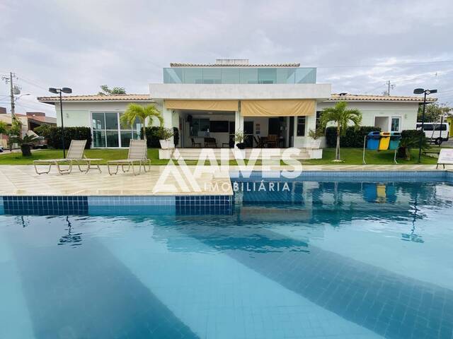 #6650 - CASA EM CONDOMÍNIO para Compra em Feira de Santana - BA