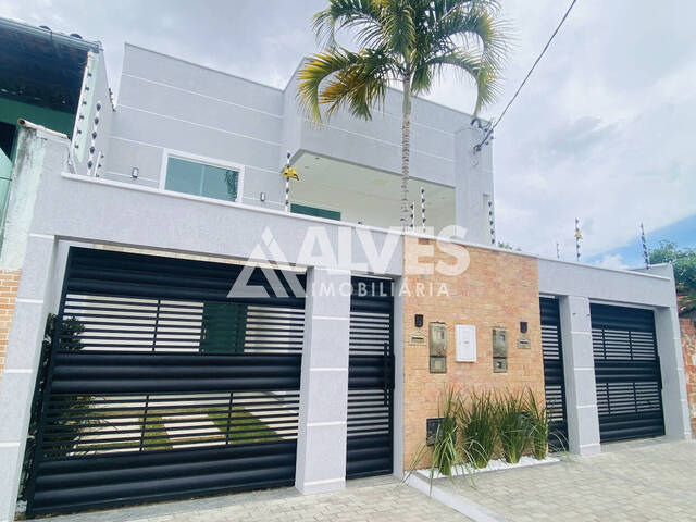 CASA para Compra em Feira de Santana - 2