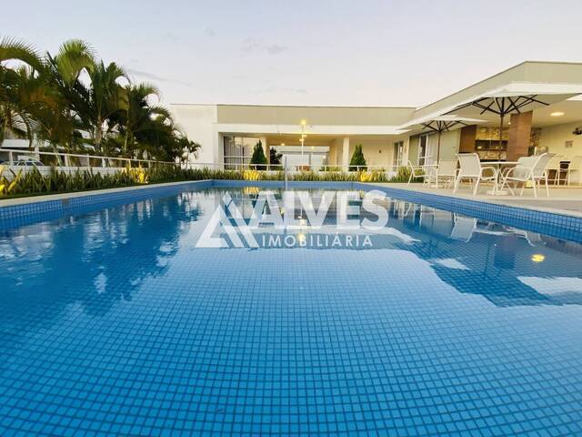 #6680 - CASA EM CONDOMÍNIO para Compra em Feira de Santana - BA