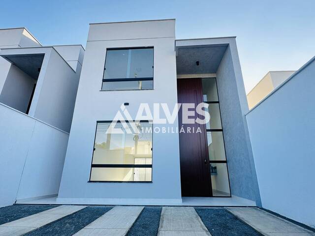 #6743 - CASA para Compra em Feira de Santana - BA