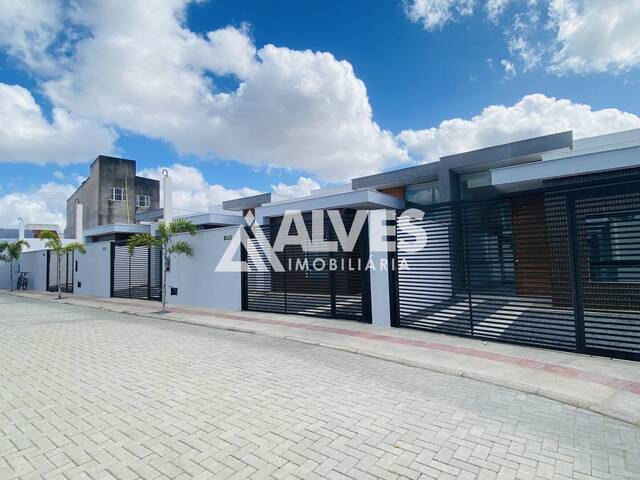 #6745 - CASA para Compra em Feira de Santana - BA
