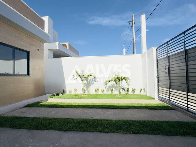 #6747 - CASA para Compra em Feira de Santana - BA