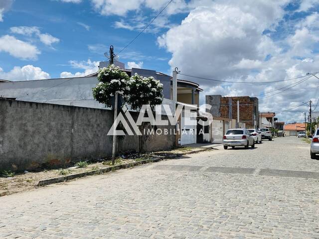 #6751 - TERRENO para Compra em Feira de Santana - BA