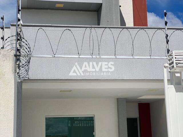#6766 - CASA para Aluguel em Feira de Santana - BA