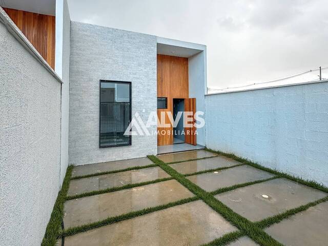 #6779 - CASA para Compra em Feira de Santana - BA