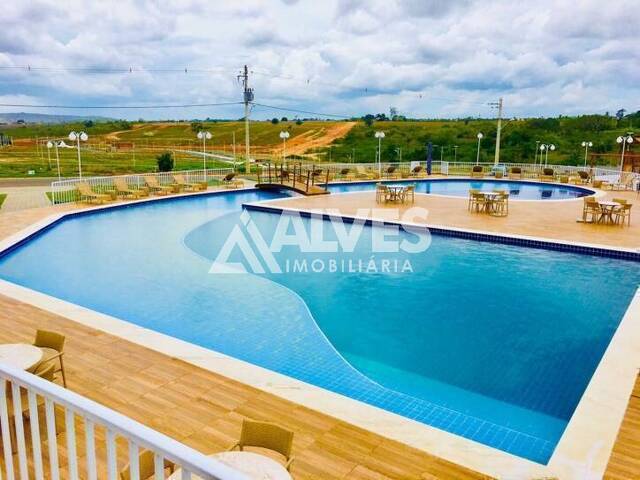 CASA EM CONDOMÍNIO para Compra em Feira de Santana - 4