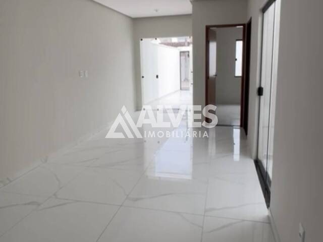 CASA para Compra em Feira de Santana - 5