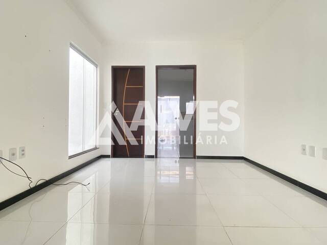 CASA para Aluguel em Feira de Santana - 4