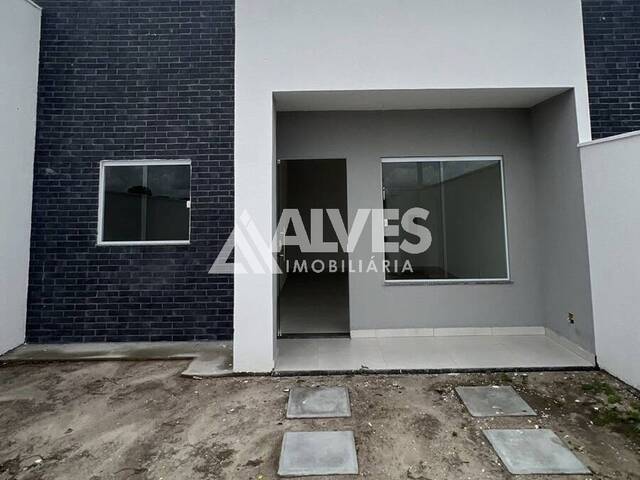 #6884 - CASA para Compra em Feira de Santana - BA