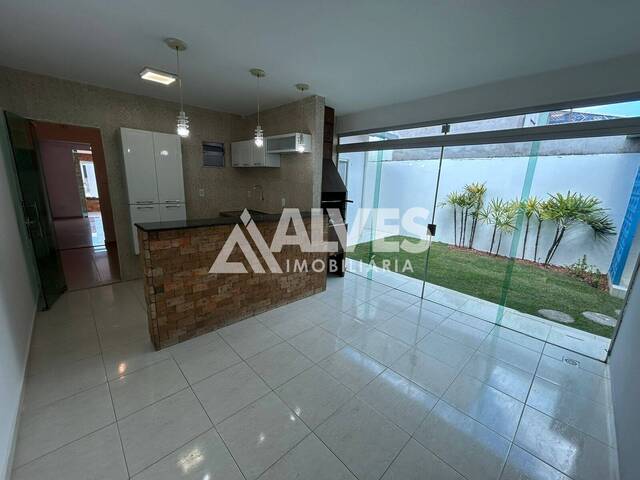 CASA EM CONDOMÍNIO para Aluguel em Feira de Santana - 4