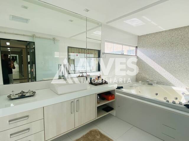 #6888 - CASA EM CONDOMÍNIO para Compra em Feira de Santana - BA