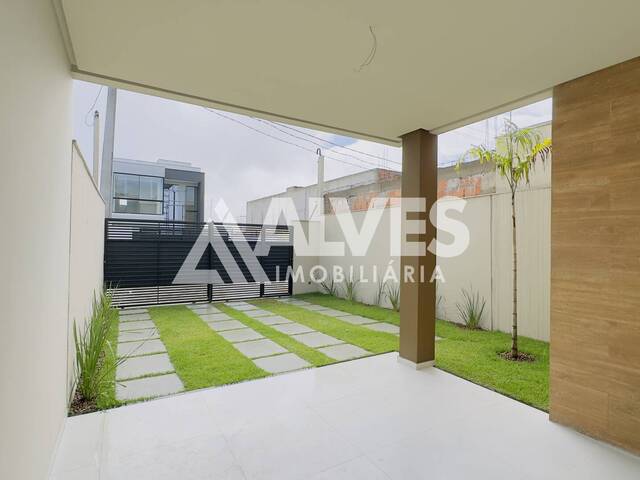 #6893 - CASA para Compra em Feira de Santana - BA