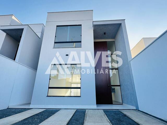 #6894 - CASA para Compra em Feira de Santana - BA