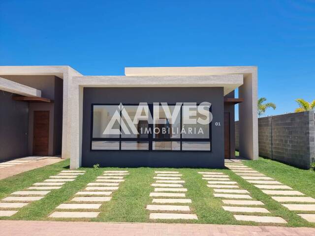 #6899 - CASA EM CONDOMÍNIO para Aluguel em Feira de Santana - BA