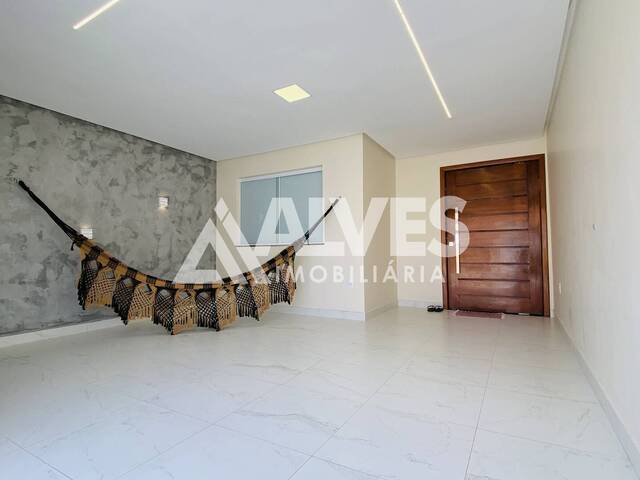 #6902 - CASA para Compra em Feira de Santana - BA