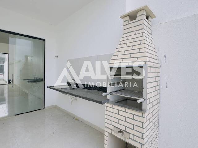 #6903 - CASA para Compra em Feira de Santana - BA