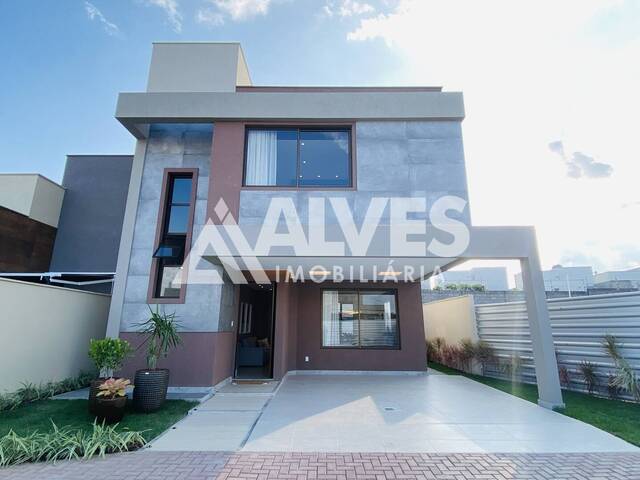 #6908 - CASA EM CONDOMÍNIO para Compra em Feira de Santana - BA