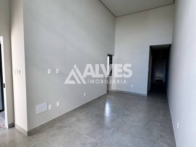 #6918 - CASA para Compra em Feira de Santana - BA - 3