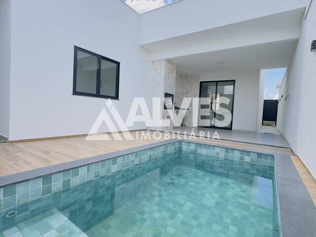 CASA EM CONDOMÍNIO para Compra em Feira de Santana - 3