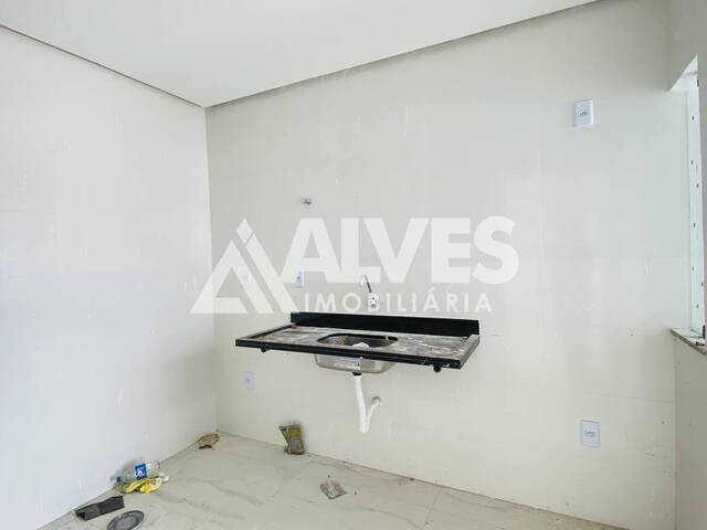 CASA para Compra em Feira de Santana - 3