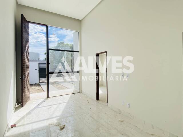 CASA para Compra em Feira de Santana - 2