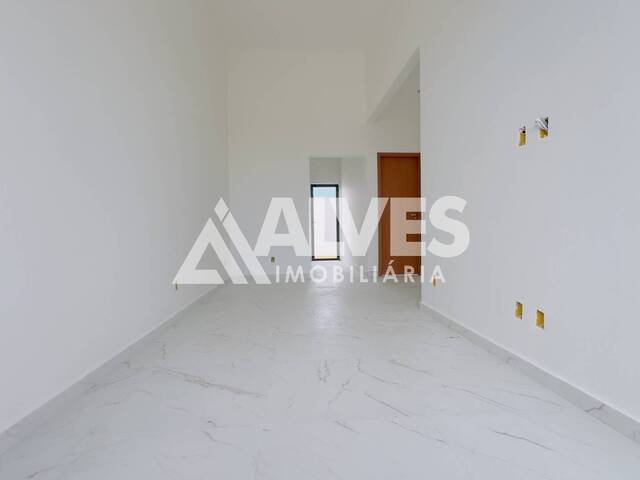 CASA para Compra em Feira de Santana - 5