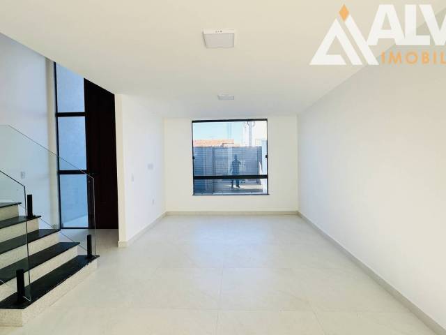 CASA para Compra em Feira de Santana - 4