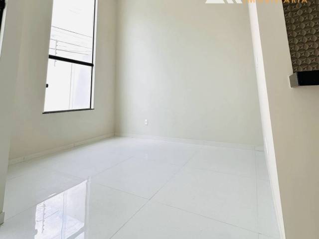 #6997 - CASA para Compra em Feira de Santana - BA