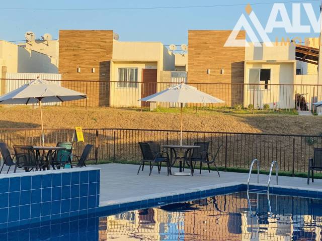 CASA EM CONDOMÍNIO para Compra em Feira de Santana - 2