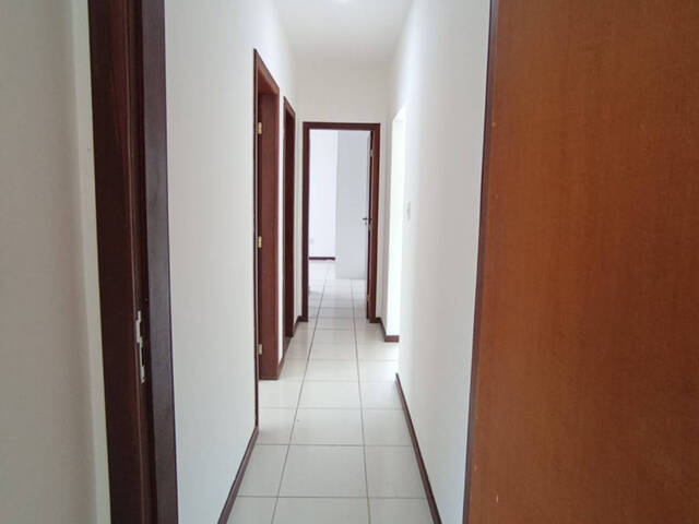 #7093 - CASA EM CONDOMÍNIO para Aluguel em Feira de Santana - BA