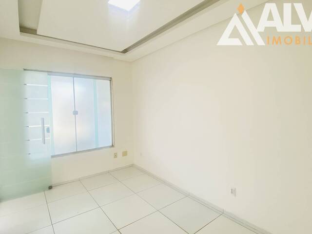 CASA EM CONDOMÍNIO para Compra em Feira de Santana - 4