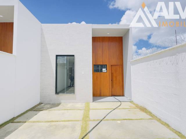 CASA para Compra em Feira de Santana - 2