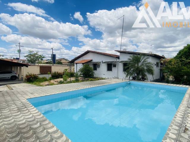 #7121 - CASA para Compra em Feira de Santana - BA