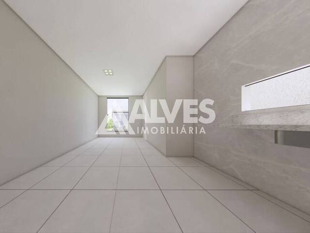 CASA para Compra em Feira de Santana - 3