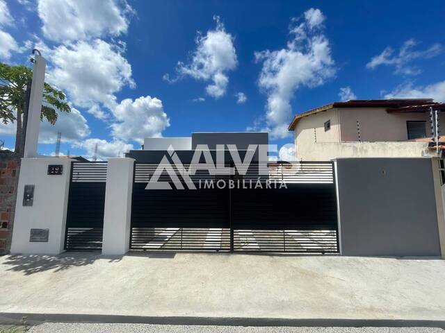 CASA para Compra em Feira de Santana - 3