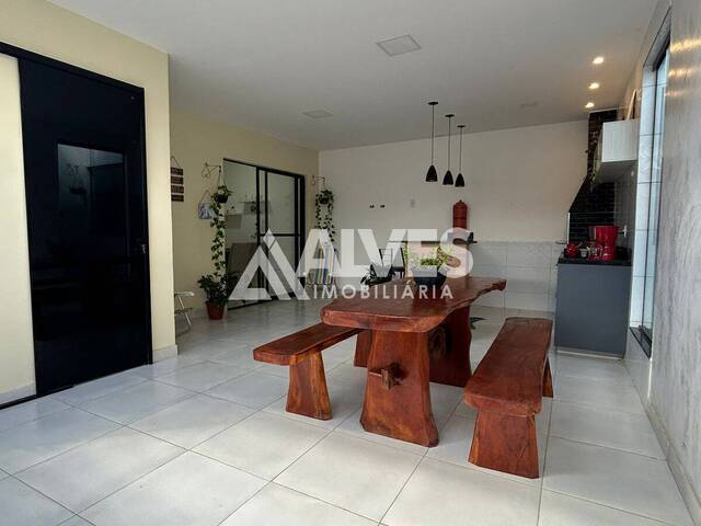 #5726 - CASA EM CONDOMÍNIO para Compra em Feira de Santana - BA